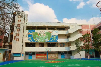 带你上小学 | 派中石岐实小不想去?这家百年老校有点委屈