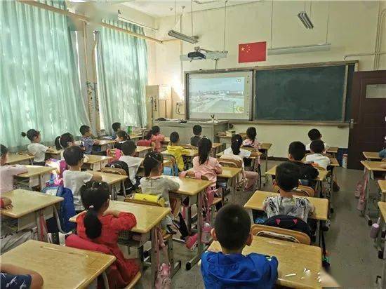 青岛四方实验小学举行烈士纪念日主题教育活动